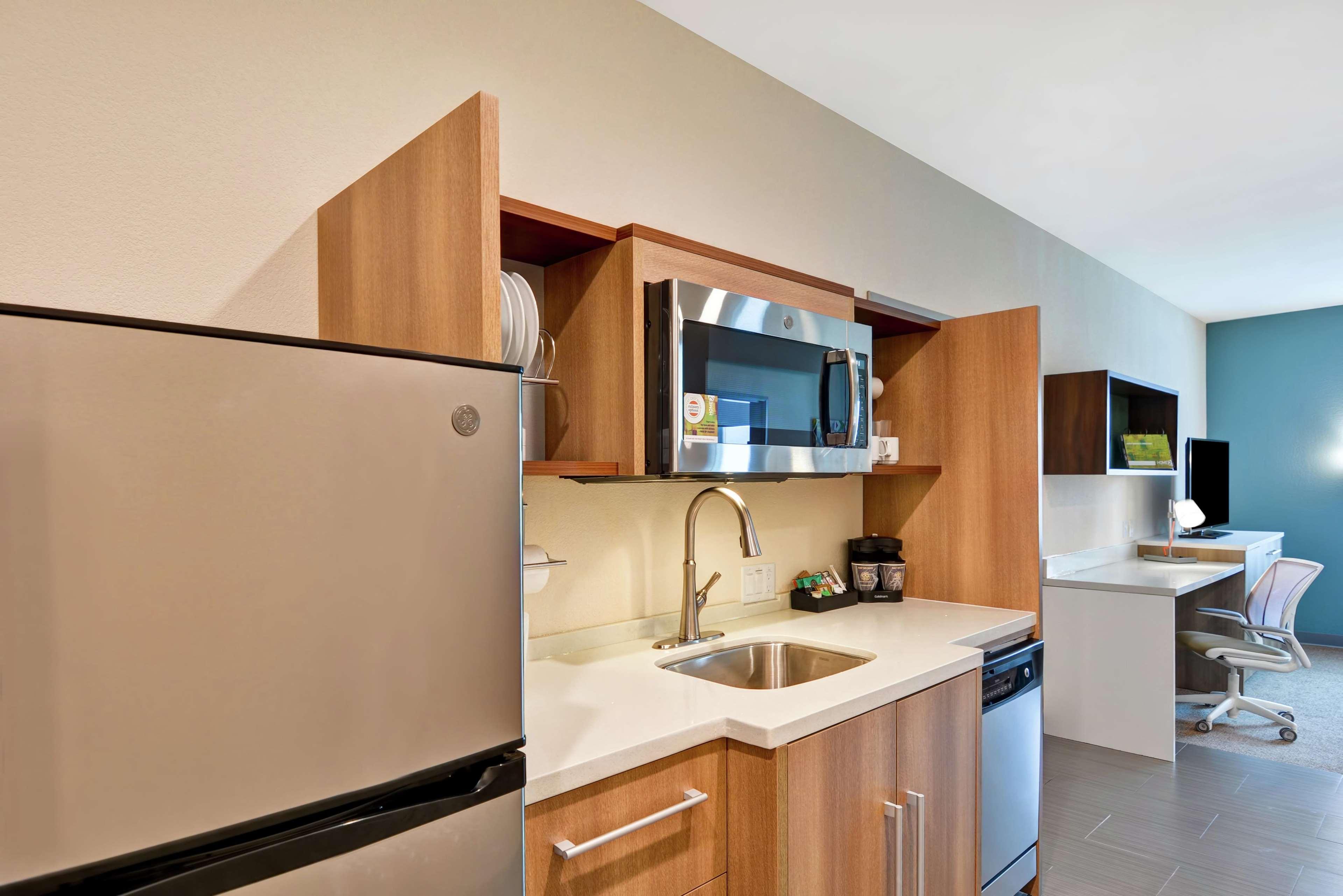 Home2 Suites By Hilton La Porte Εξωτερικό φωτογραφία
