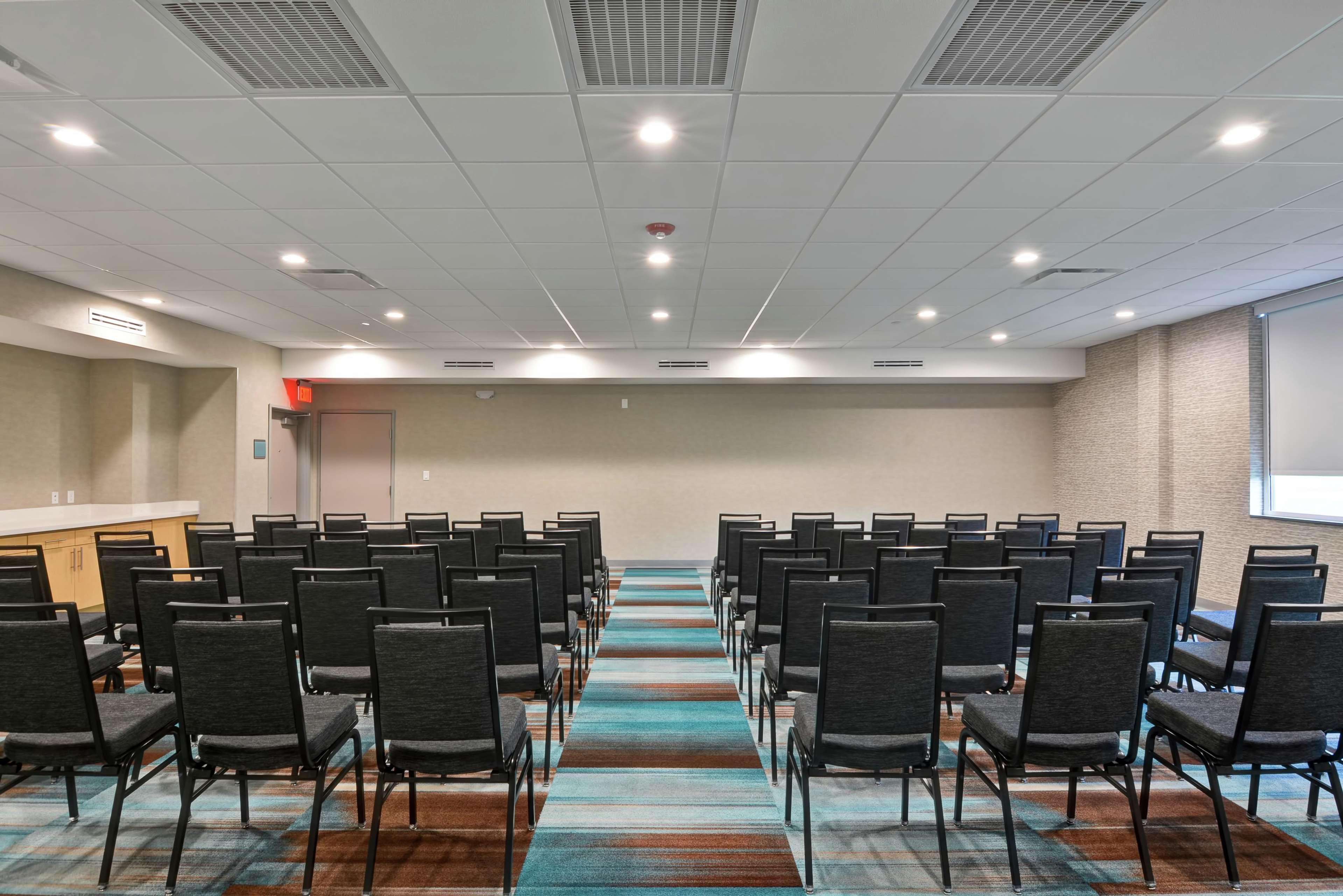Home2 Suites By Hilton La Porte Εξωτερικό φωτογραφία