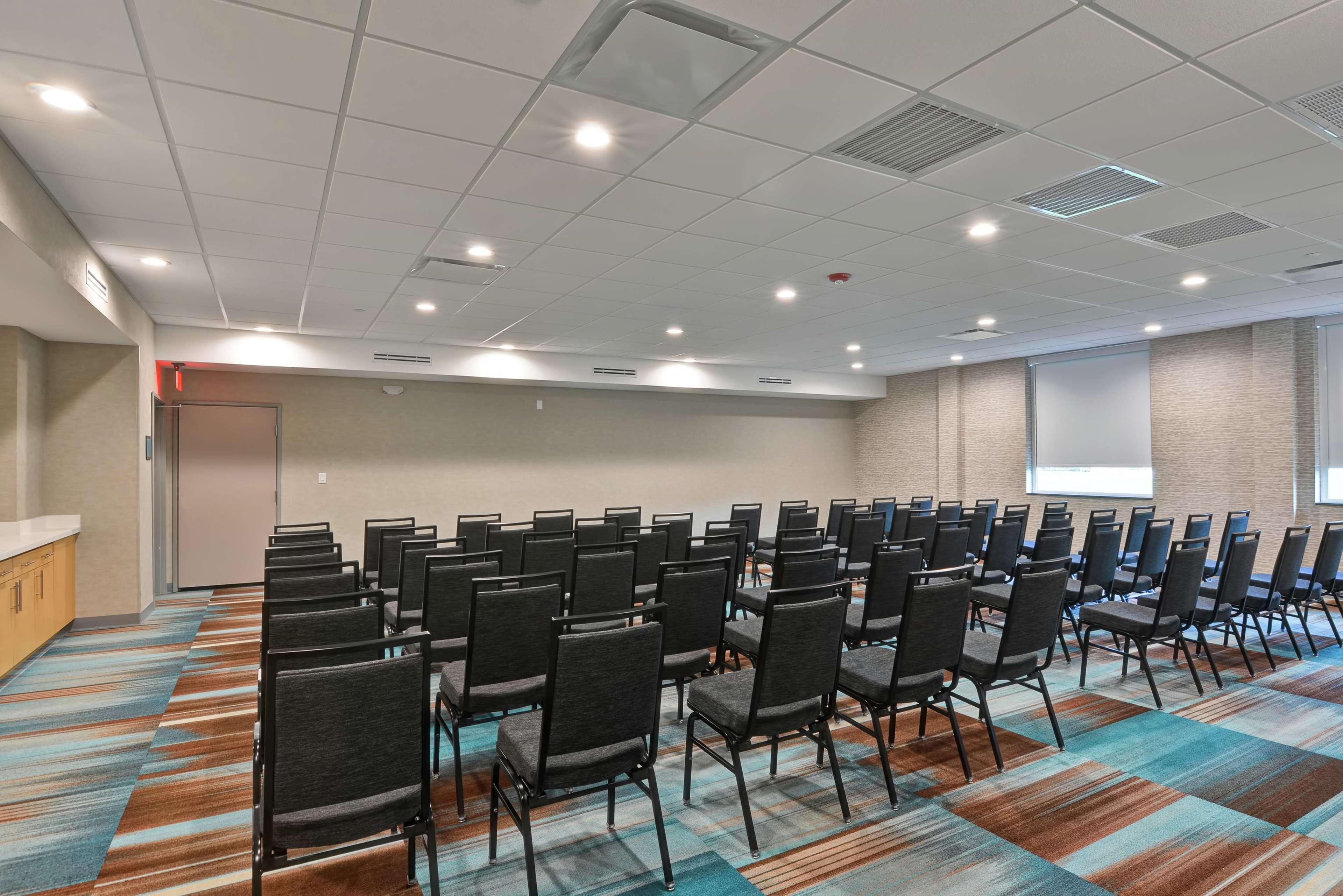 Home2 Suites By Hilton La Porte Εξωτερικό φωτογραφία