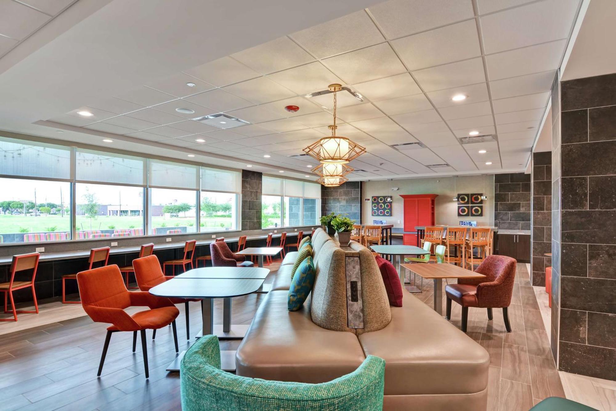 Home2 Suites By Hilton La Porte Εξωτερικό φωτογραφία